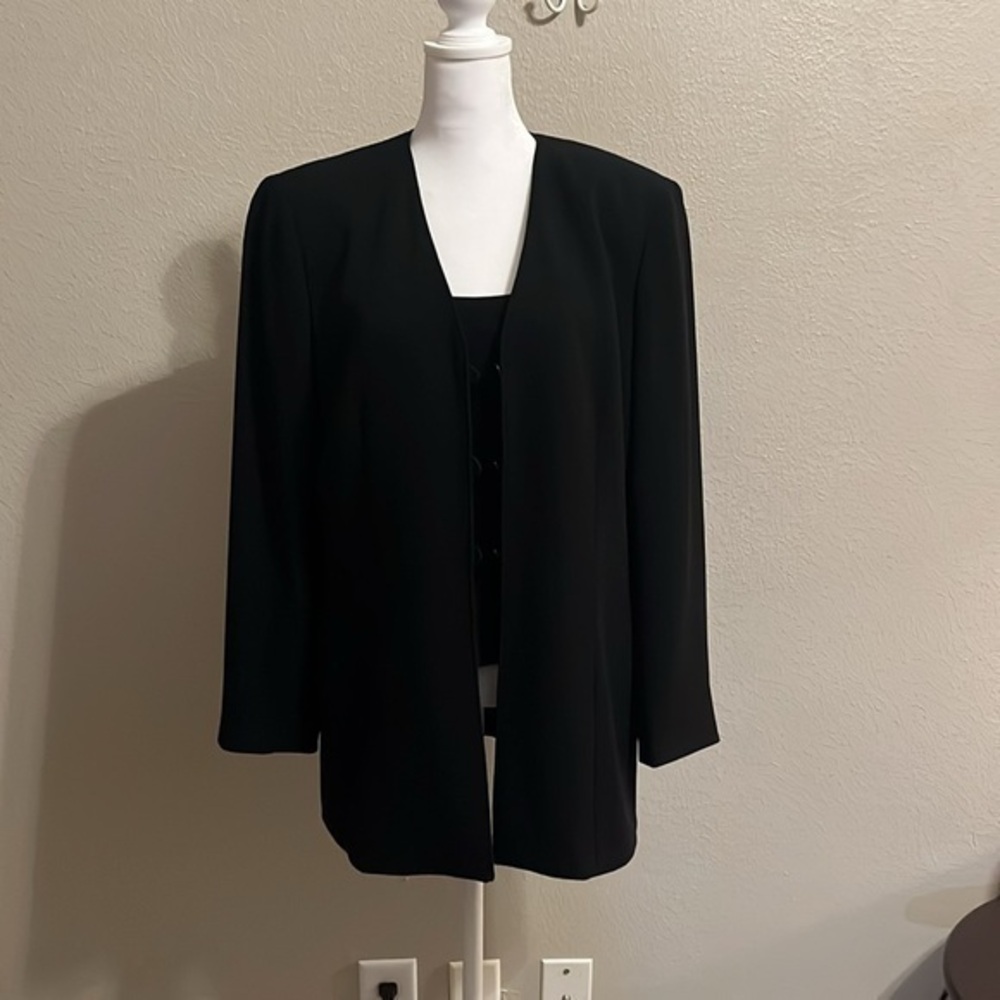 Carlisle Women’s Suit Jacket SZ 10 and Top SZ 12